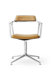 VIPP452 Swivel Chair, camel Leder fra Vipp
