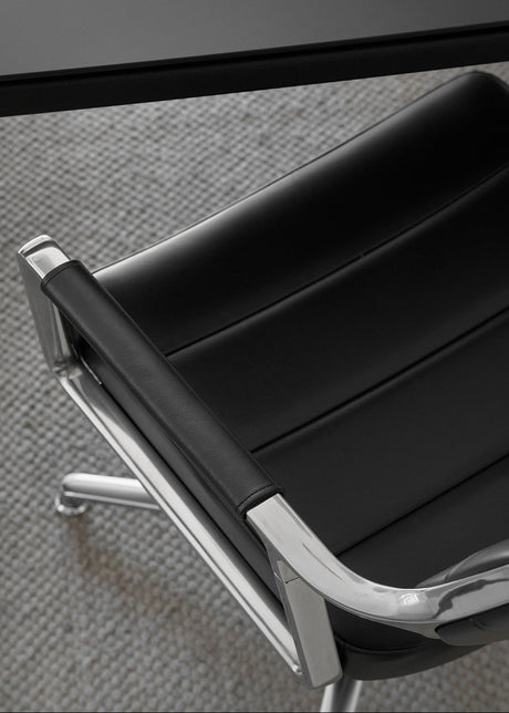 Vipp - Armlehnenkissen für Vipp451-453+ - Black - Jacobsen Plus