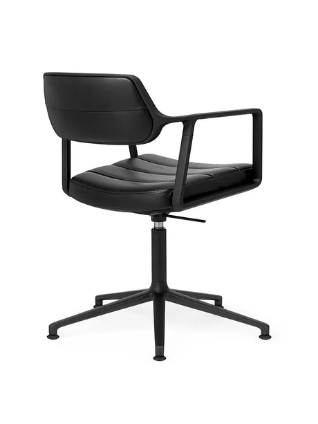 VIPP453 Swivel+ Chair m/schwarzem Gestell, schwarzes Leder von Vipp - 3 - Jacobsen Plus