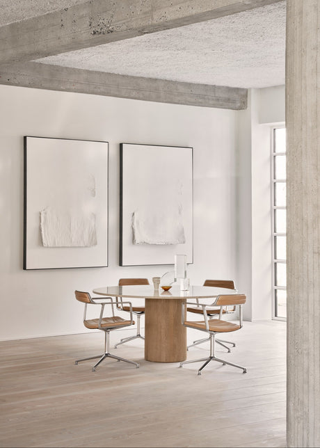 Cabin Tisch Ø150, Beige Marmor von Vipp - 1 - Jacobsen Plus