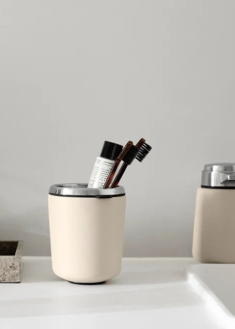 Tandbørstekrus, Holger's Beige fra Vipp - 2 - Jacobsen Plus