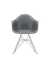 Eames Plastic Armchair DAR, verchromt von Vitra - 4 - Jacobsen Plus
